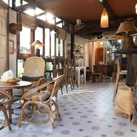 Past Tense Hostel Chiang Mai Exterior photo